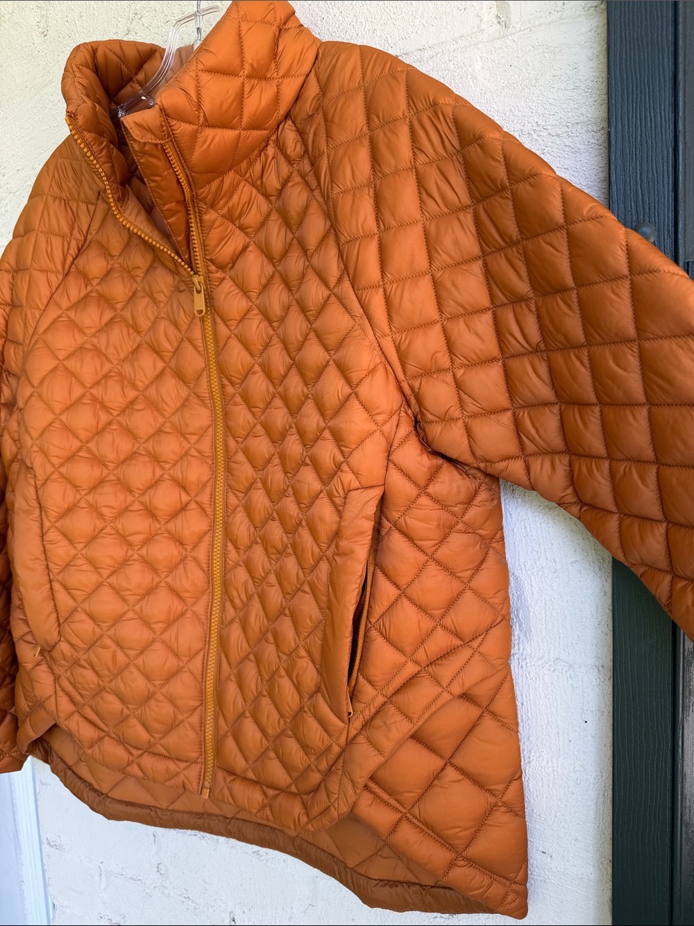 Athleta Whisper Featherless Jacket Quilted Puffer Full Zip In Rust Size Medium - Picture 4 of 14